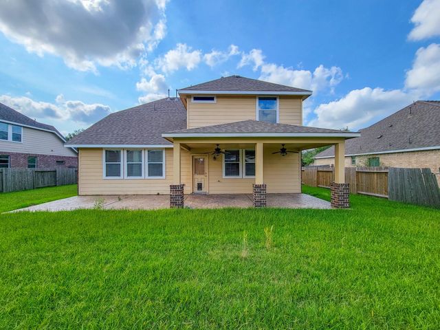 805 Arlington Pointe Drive, League City, TX 77573