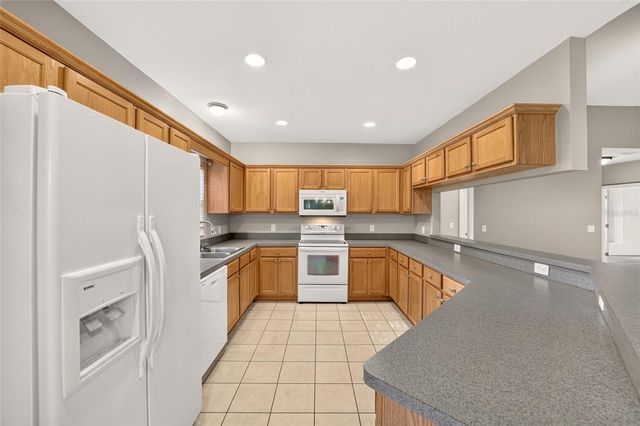 19369 SW 100TH LOOP, Dunnellon, FL 34432