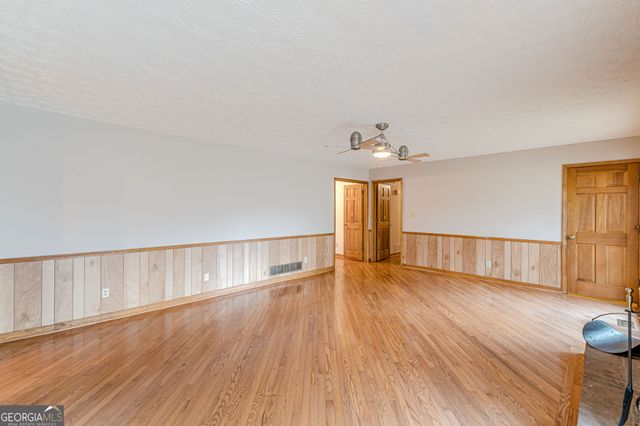 9996 Walden Drive, Jonesboro, GA 30238