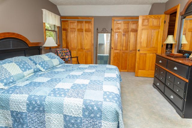 440 Deer Path Lane, Gatlinburg, TN 37738