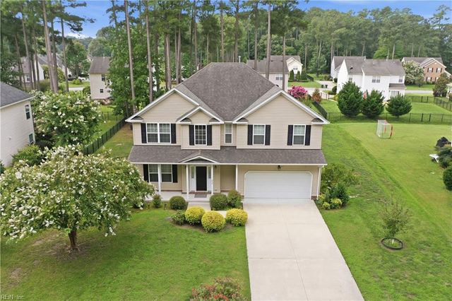 232 Wellington Cir, Smithfield, VA 23430