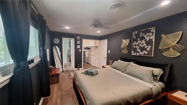 2409 Whitewood Drive, Dallas, TX 75233