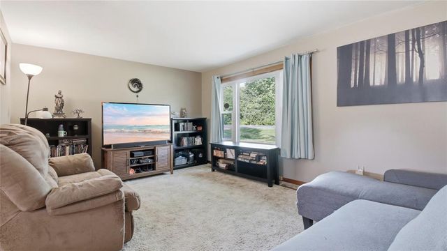10480 County Highway X, Chippewa Falls, WI 54729