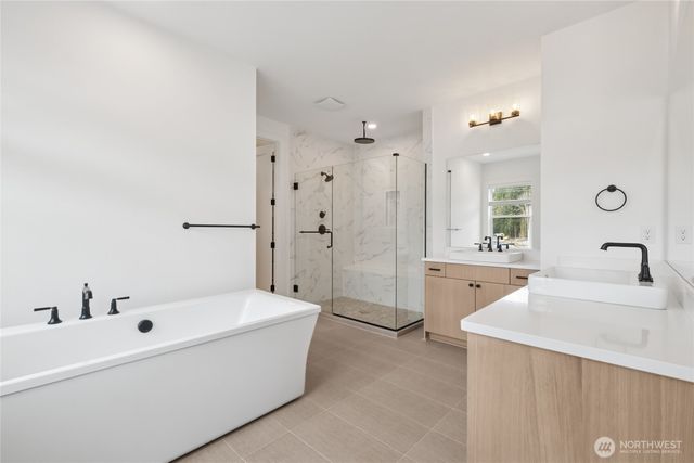 8428 137th Avenue SE, Newcastle, WA 98059