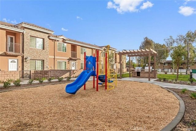 16408 Valencia Avenue 110, Fontana, CA 92335