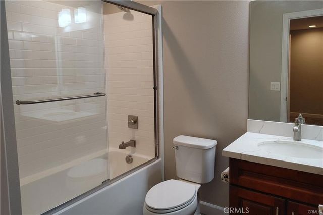 16408 Valencia Avenue 110, Fontana, CA 92335