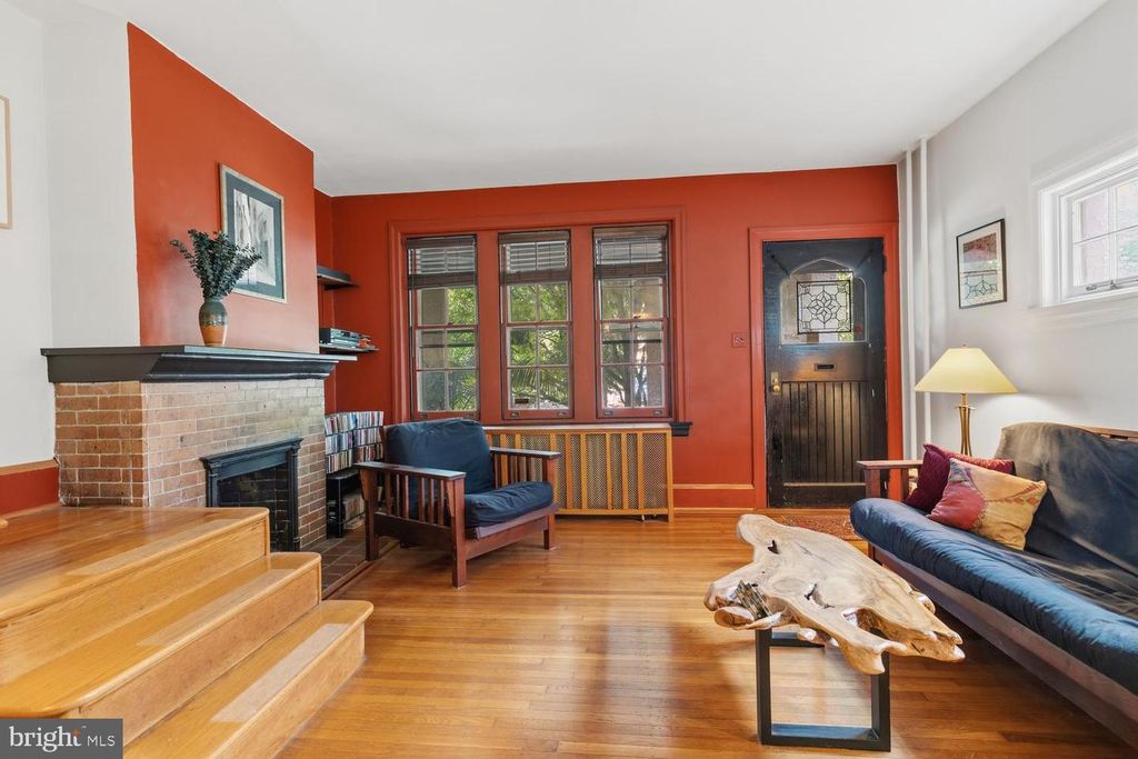 643 W KINGSLEY ST, PHILADELPHIA, PA 19144 — photo 5