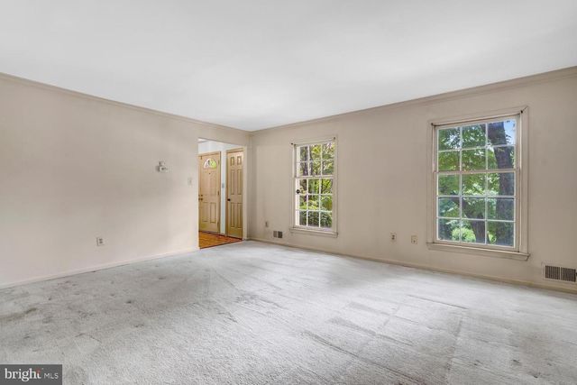 2008 MASON HILL DR, Alexandria, VA 22307