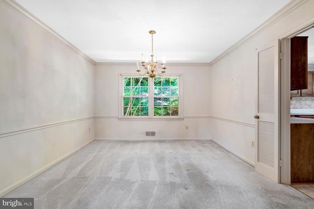 2008 MASON HILL DR, Alexandria, VA 22307