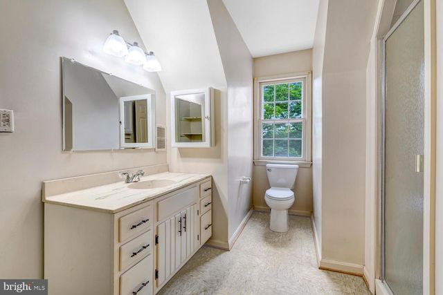 2008 MASON HILL DR, Alexandria, VA 22307