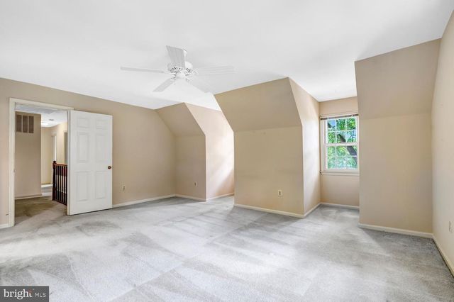 2008 MASON HILL DR, Alexandria, VA 22307