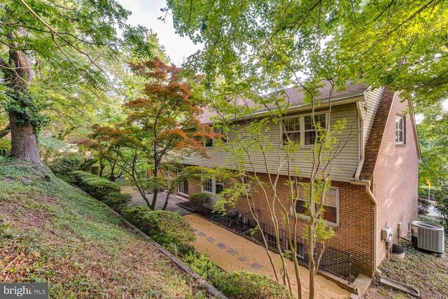 2008 MASON HILL DR, Alexandria, VA 22307