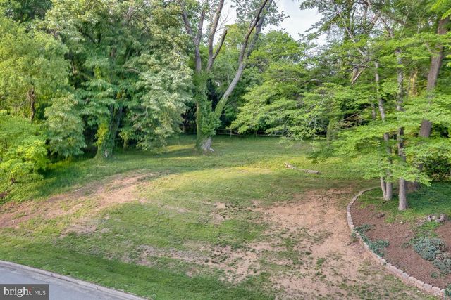 2008 MASON HILL DR, Alexandria, VA 22307