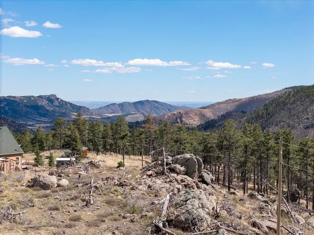 3069 Davis Ranch Rd, Bellvue, CO 80512
