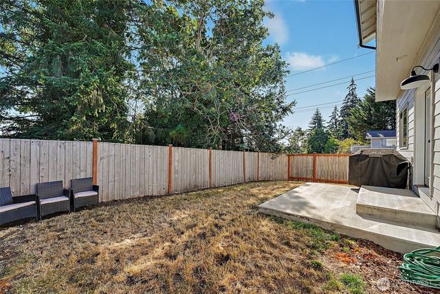 324 123rd Street S, Tacoma, WA 98444