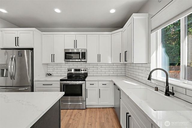 324 123rd Street S, Tacoma, WA 98444