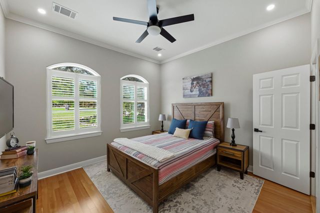 214 Trailmaster CIR, Driftwood, TX 78619