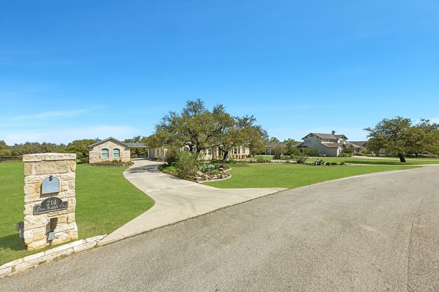 214 Trailmaster CIR, Driftwood, TX 78619