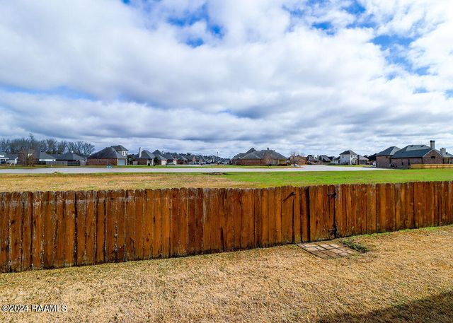 228 Crenshaw Drive, Lafayette, LA 70508