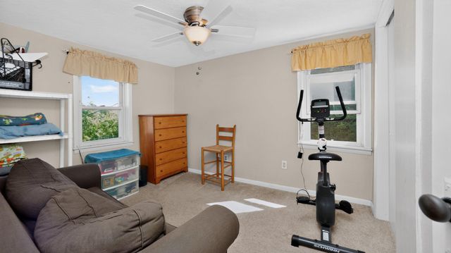 8042 BOBS RD, Felton, PA 17322