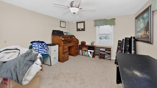 8042 BOBS RD, Felton, PA 17322