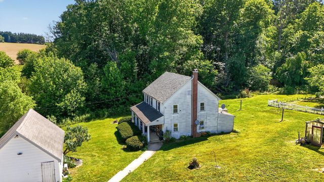 8042 BOBS RD, Felton, PA 17322