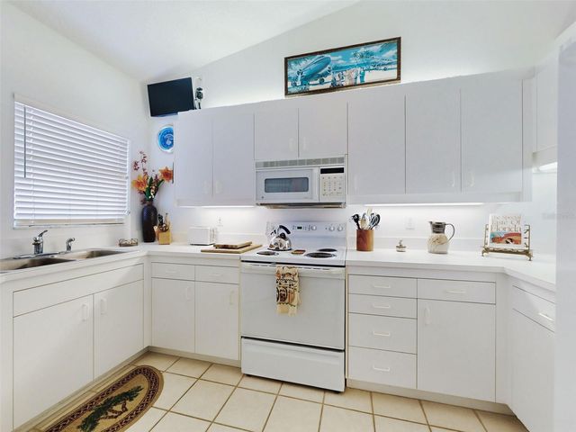 437 BOUCHELLE DRIVE 201, New Smyrna Beach, FL 32169