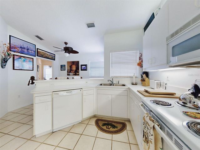 437 BOUCHELLE DRIVE 201, New Smyrna Beach, FL 32169