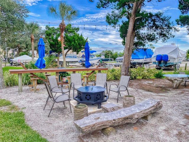 437 BOUCHELLE DRIVE 201, New Smyrna Beach, FL 32169