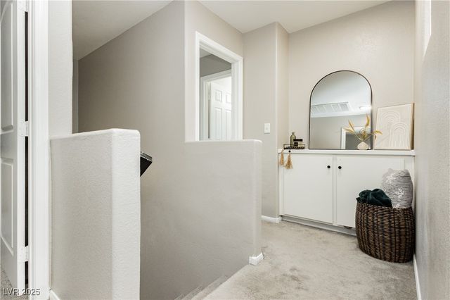 4774 Valleyside Avenue, Las Vegas, NV 89115