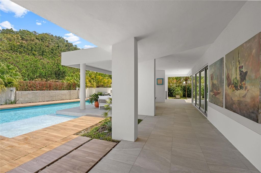 Image 40 of property listing at 530 CAMINO DE GUILLARTE, Dorado, Pr, PR 00646