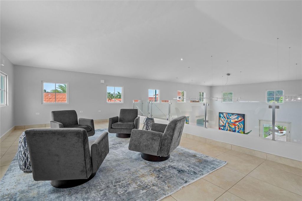 Image 5 of property listing at 530 CAMINO DE GUILLARTE, Dorado, Pr, PR 00646