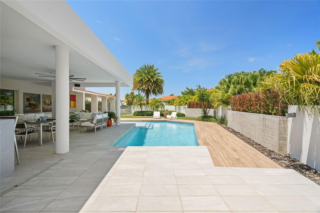 Image 45 of property listing at 530 CAMINO DE GUILLARTE, Dorado, Pr, PR 00646