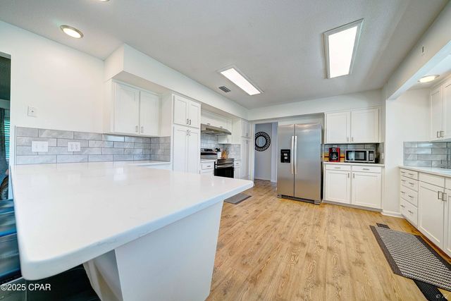 2615 W 11th Street, Panama City, FL 32401