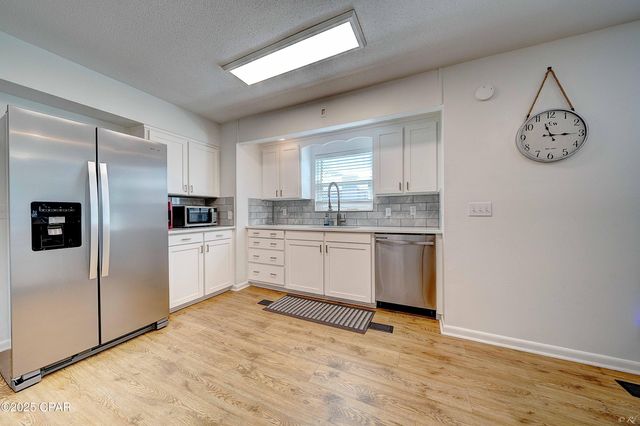 2615 W 11th Street, Panama City, FL 32401