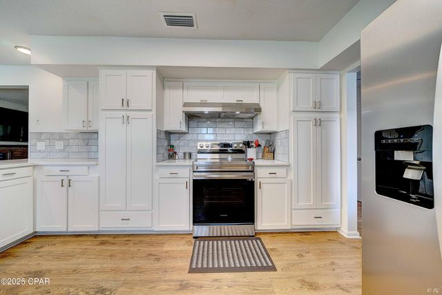 2615 W 11th Street, Panama City, FL 32401