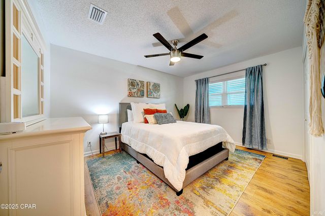 2615 W 11th Street, Panama City, FL 32401