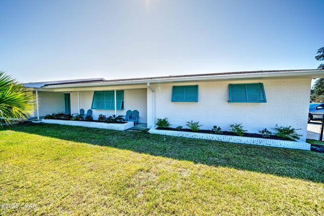 2615 W 11th Street, Panama City, FL 32401