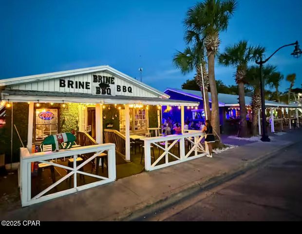 2615 W 11th Street, Panama City, FL 32401