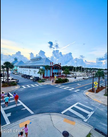 2615 W 11th Street, Panama City, FL 32401