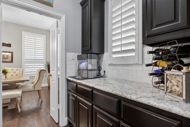 1516 10th Street, Argyle, TX 76226