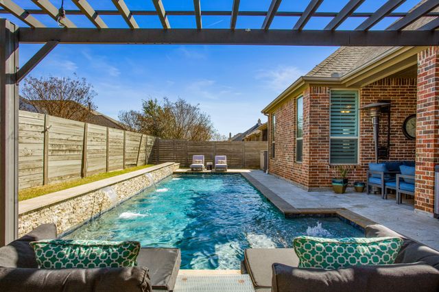 1516 10th Street, Argyle, TX 76226