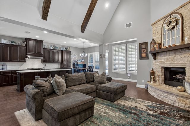 1516 10th Street, Argyle, TX 76226