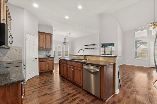 5575 Tree Grace Lane, Kaufman, TX 75142