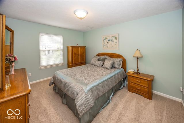 11934 Gray Eagle Drive, Fishers, IN 46037