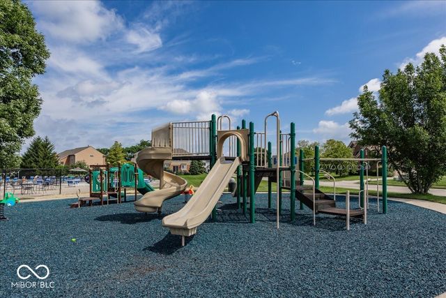 11934 Gray Eagle Drive, Fishers, IN 46037