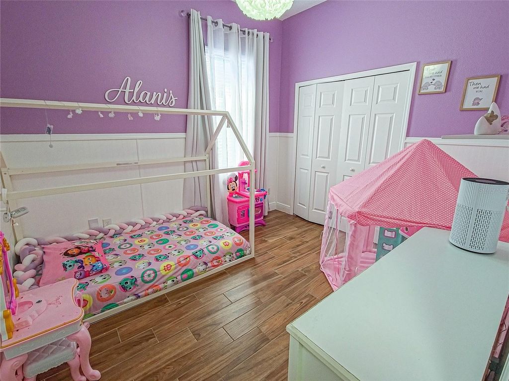 Image 20 of property listing at 4207 FLORA VISTA DRIVE, Orlando, FL 32837