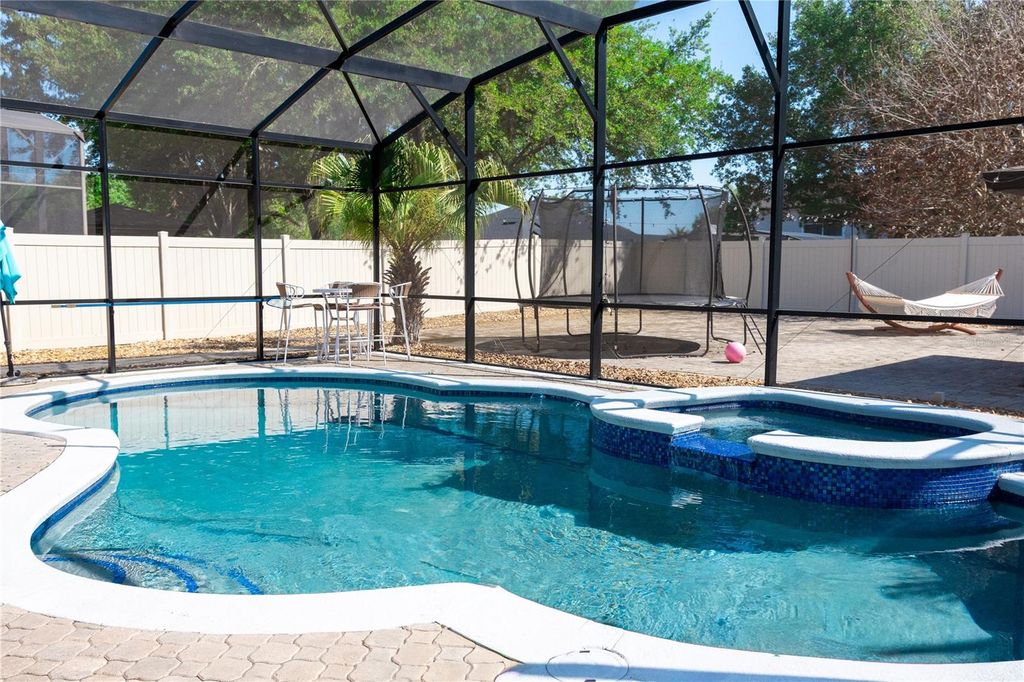 Image 3 of property listing at 4207 FLORA VISTA DRIVE, Orlando, FL 32837