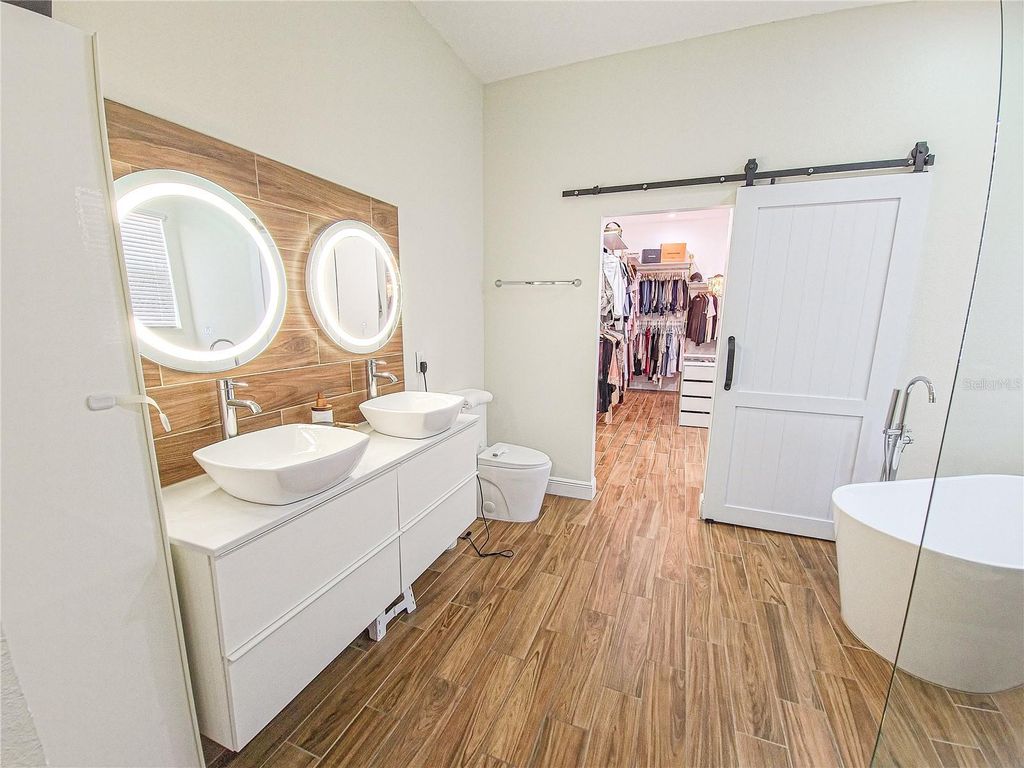 Image 28 of property listing at 4207 FLORA VISTA DRIVE, Orlando, FL 32837