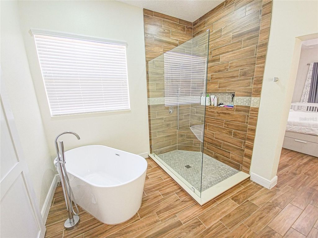 Image 29 of property listing at 4207 FLORA VISTA DRIVE, Orlando, FL 32837